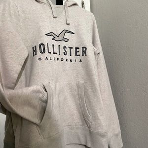 Hollister men’s hoodie small